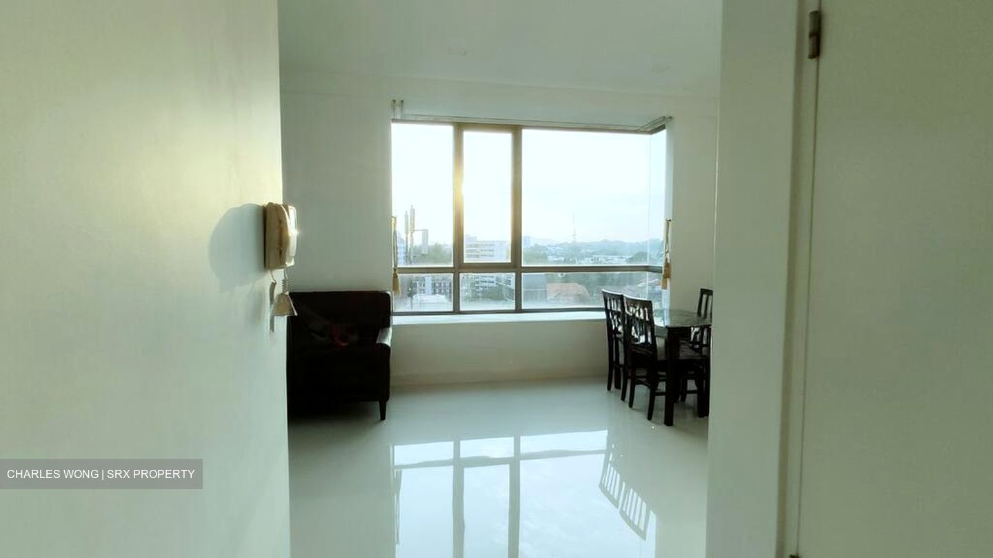 Suites @ Surrey (D11), Apartment #499906851